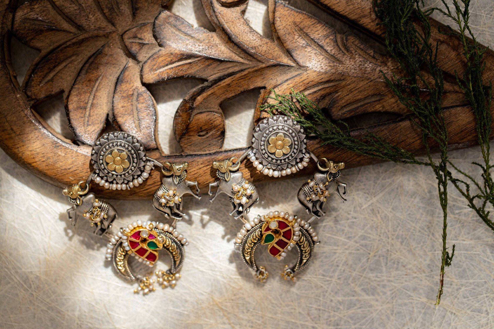 alluring-two-tone-silver-earrings