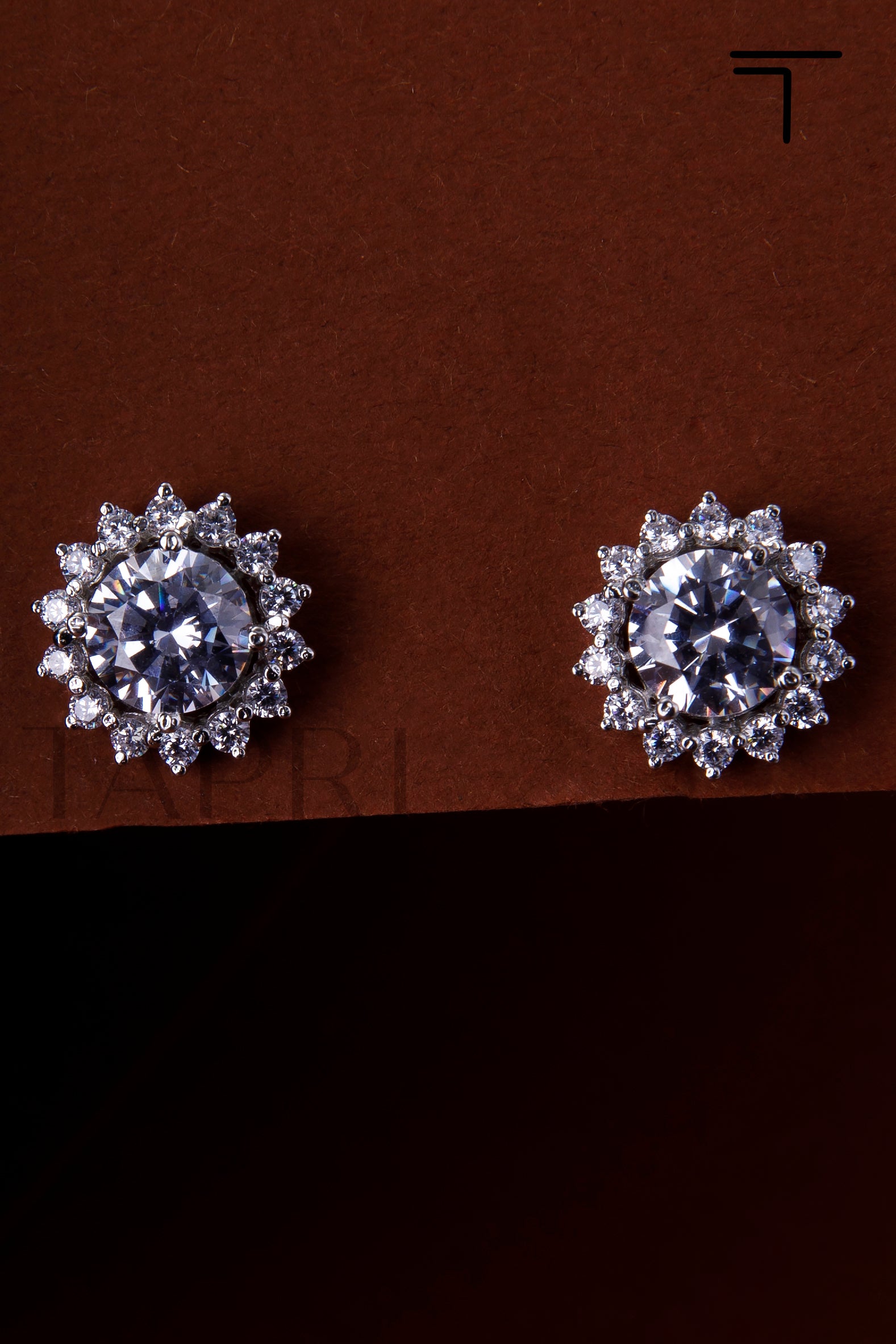 aurora-swarovski-studs