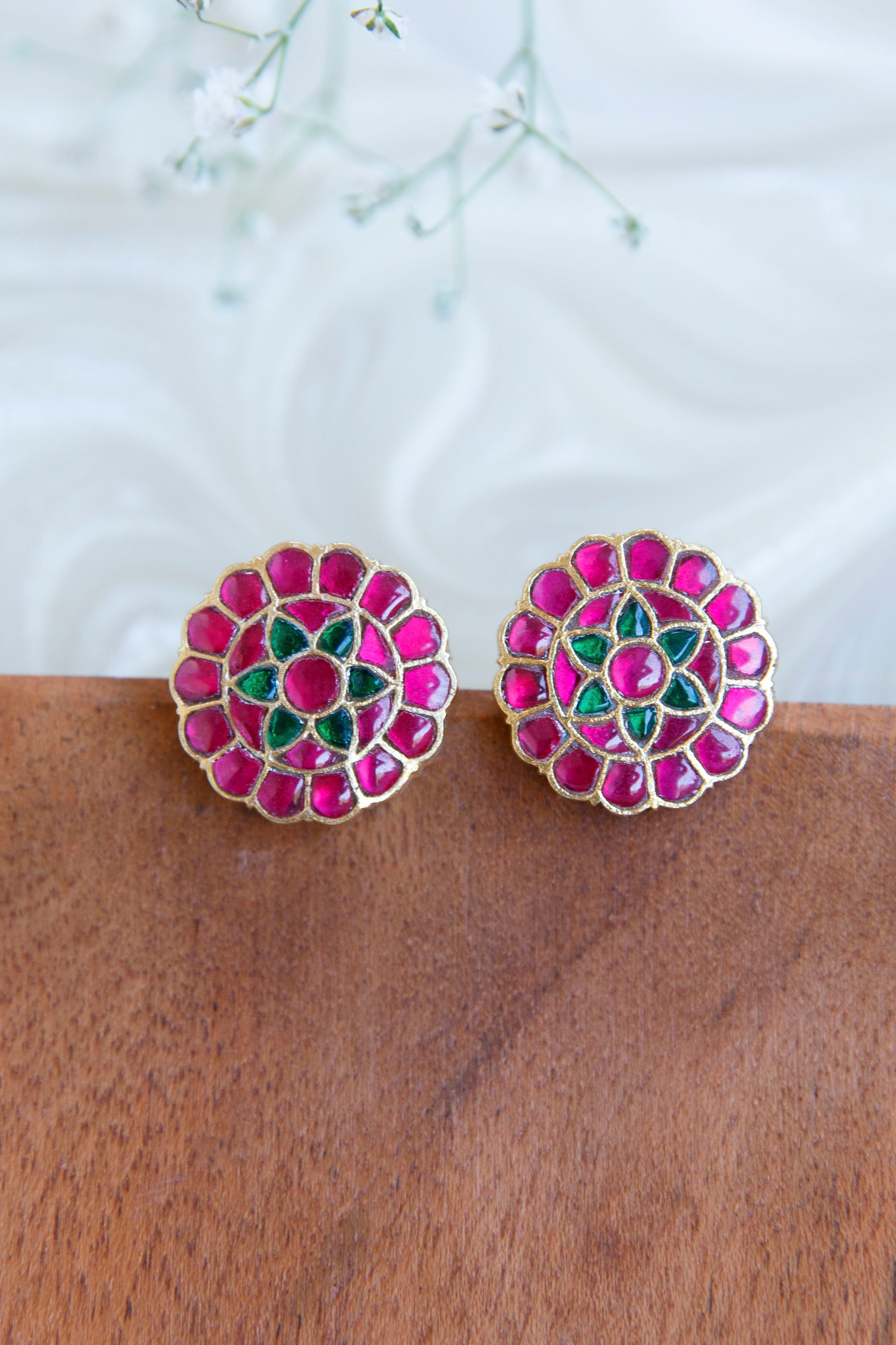 alankrita-kundan-stud-earringsAlankrita Kundan Stud EarringsTapri IndiaKUNDAN/NAGAS, EARRINGS, EARRINGS KUNDAN/NAGAS