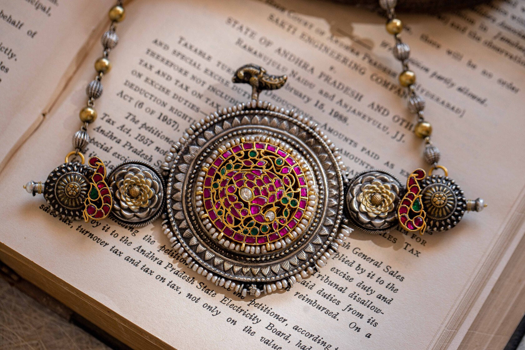 adwitiya-two-tone-silver-pendant