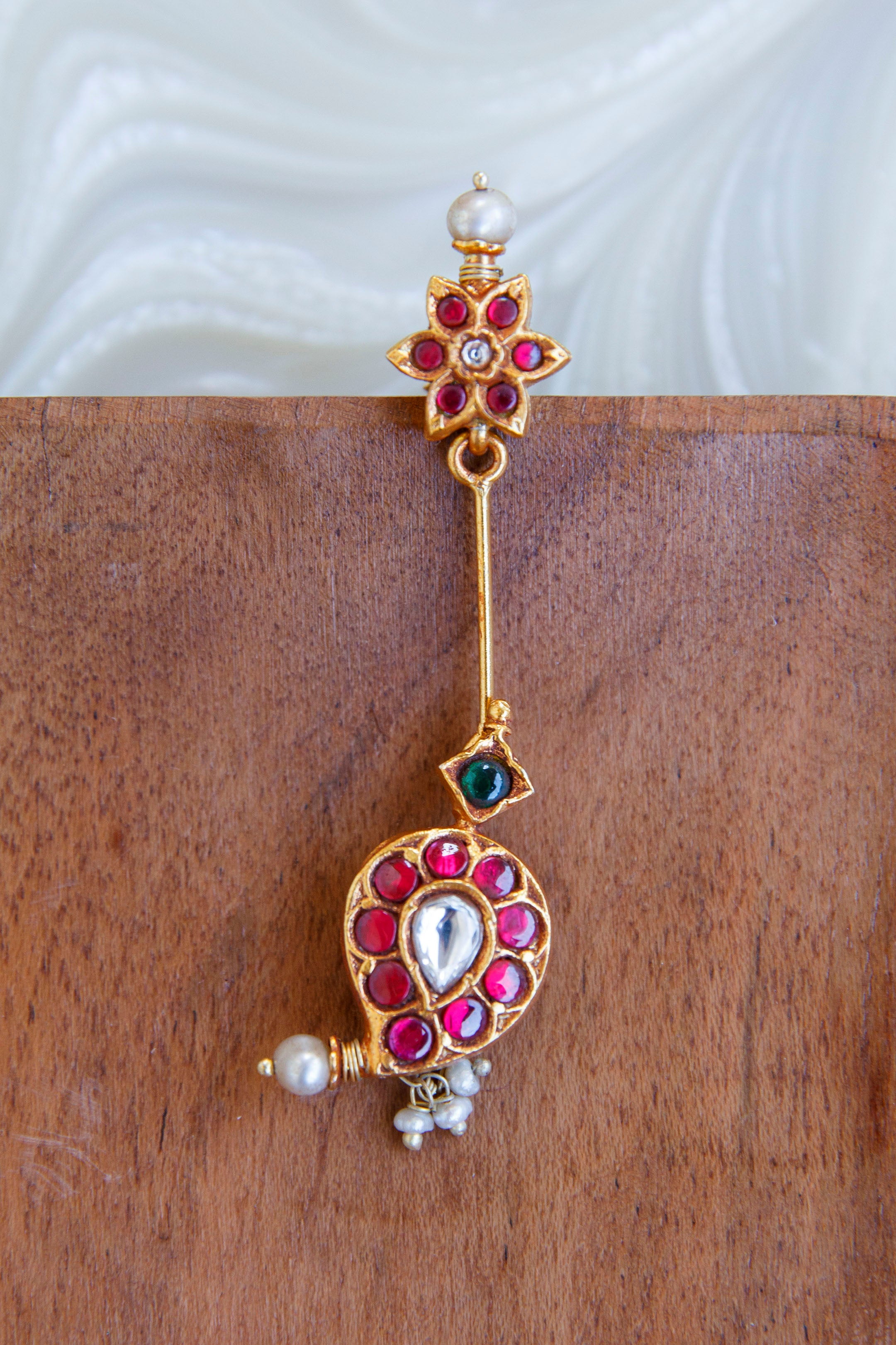 mahima-kundan-earrings