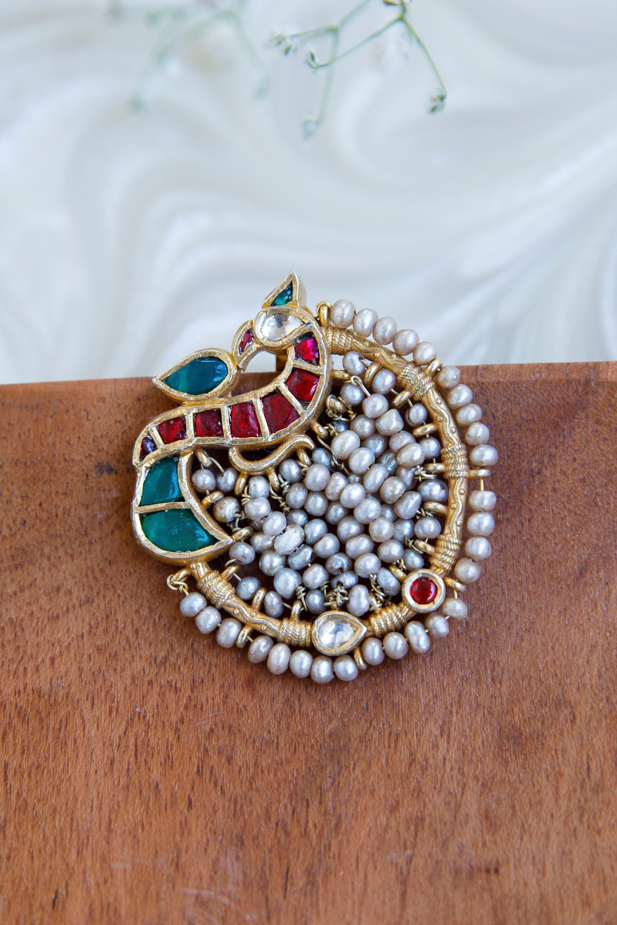 subarna-heritage-kundan-earrings