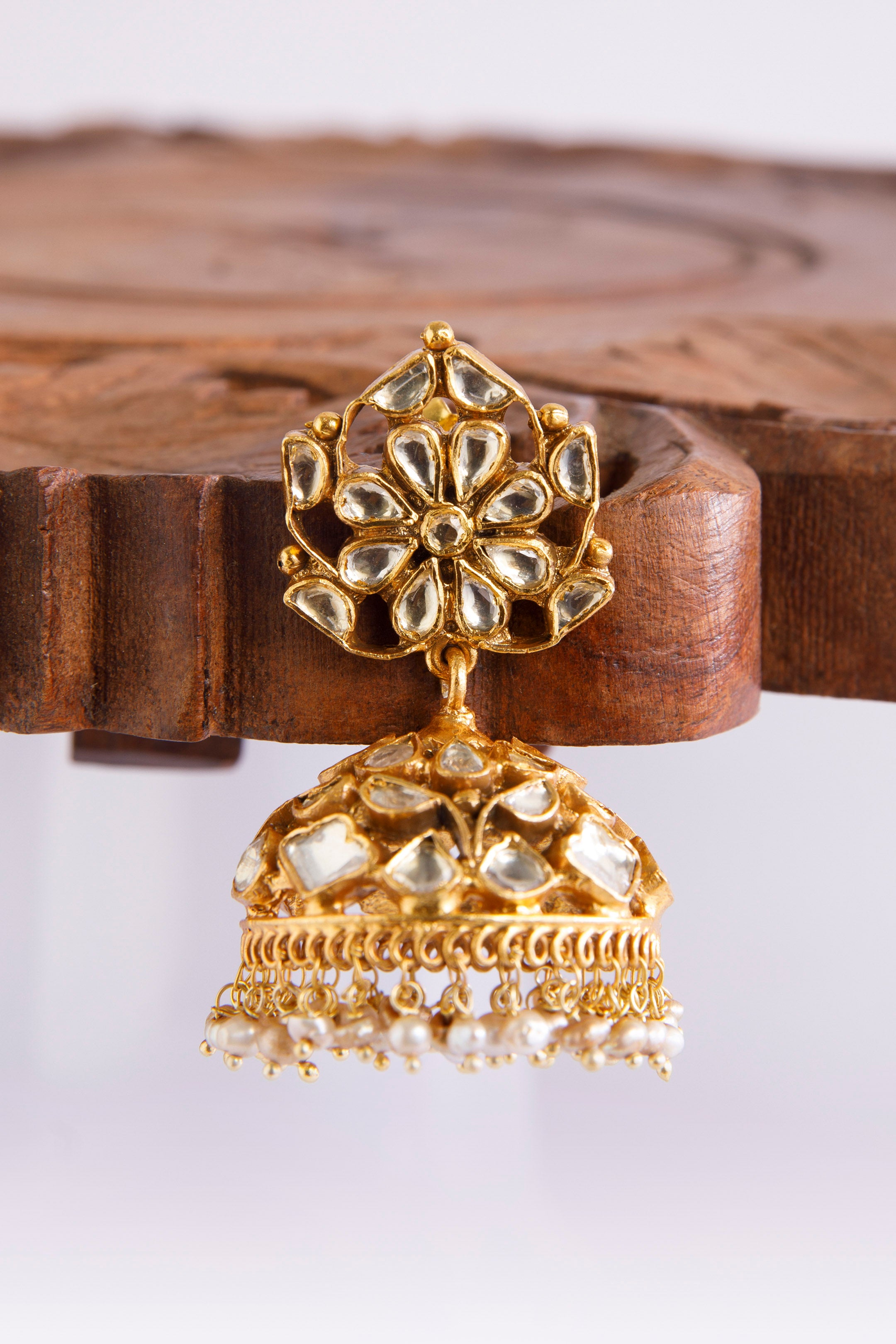 rupali-heritage-kundan-jhumkas