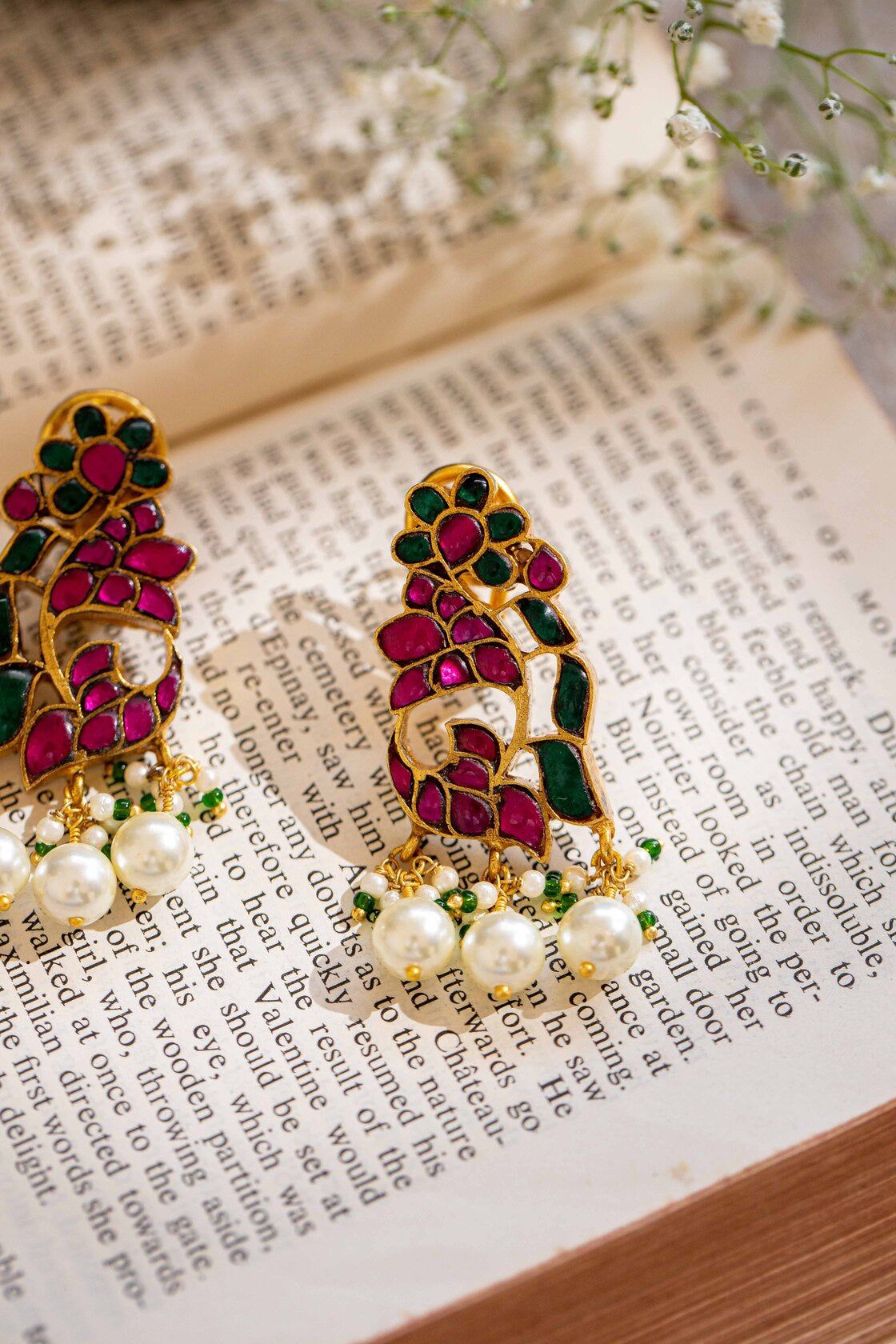 chic-kundan-earrings