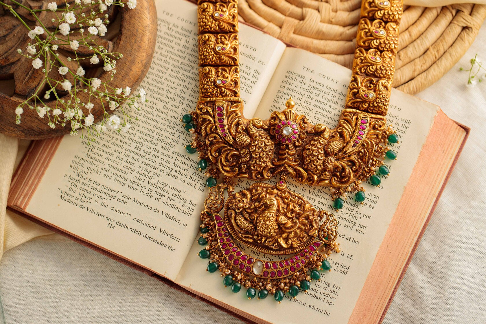 amulya-long-necklace