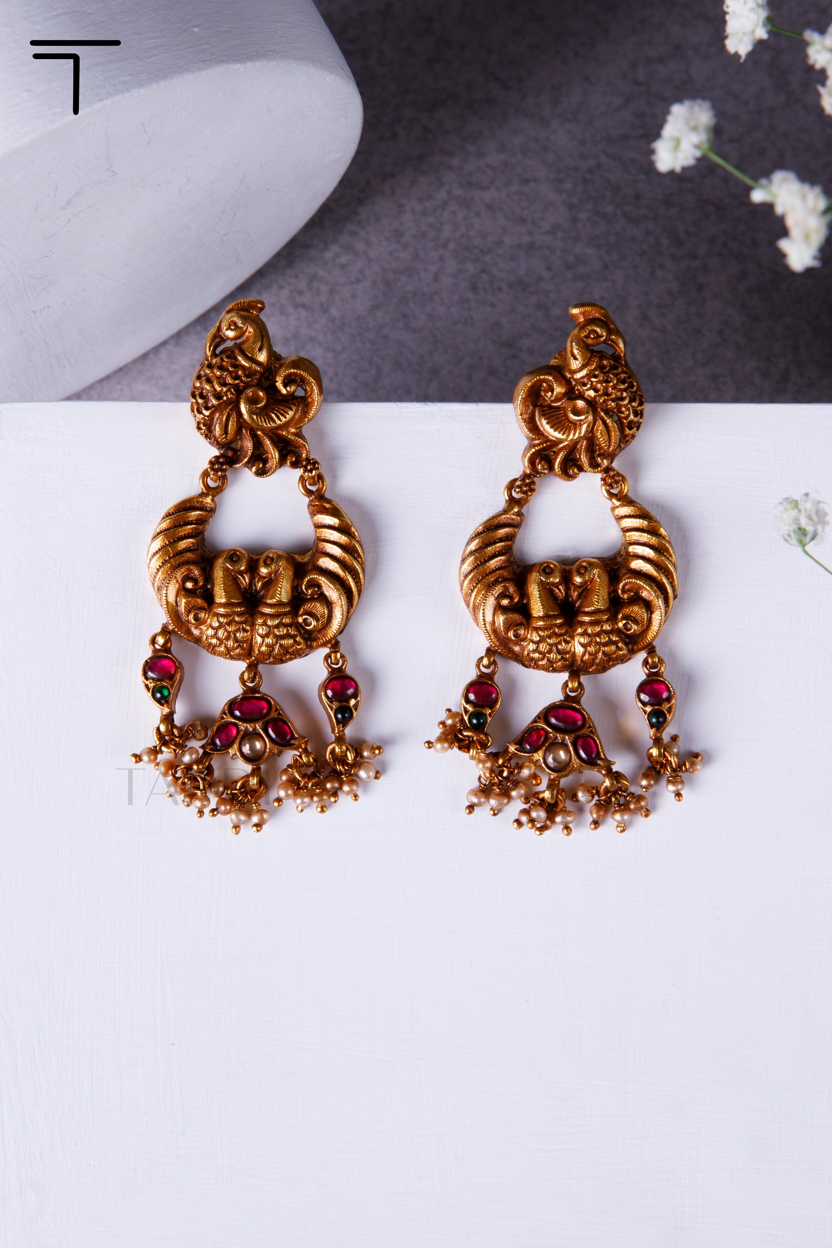 gayatri-nagas-kundan-earringsGayatri Nagas Kundan EarringsTapri IndiaKUNDAN/NAGAS, EARRINGS, EARRINGS KUNDAN/NAGAS