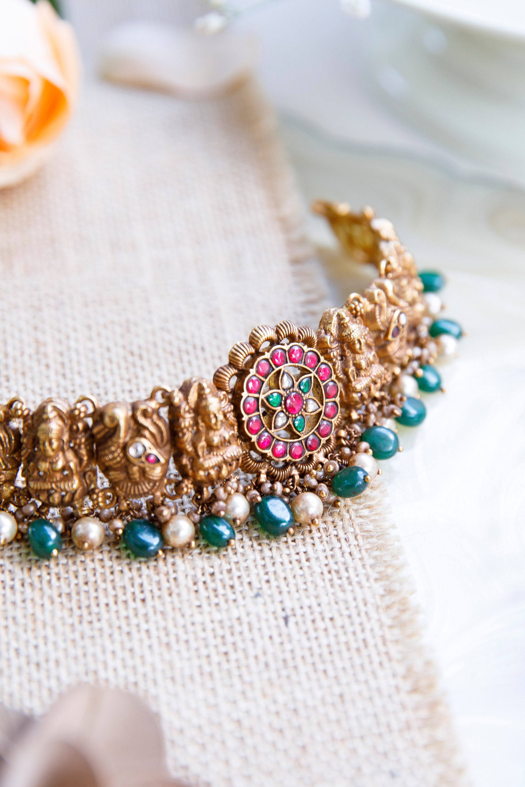 karuna-deep-nagas-kundan-choker