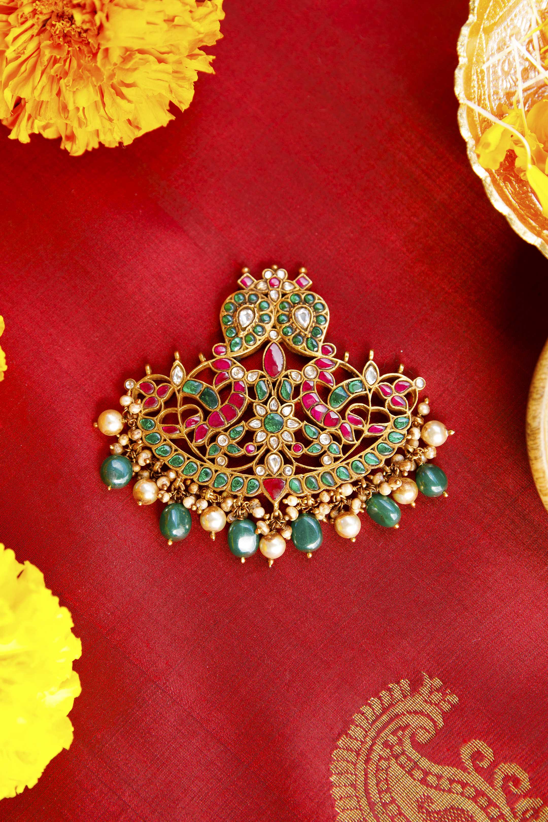 blooming-kundan-pendantBlooming Kundan PendantTapri IndiaKUNDAN/NAGAS, PENDANTS, PENDANTS KUNDAN/NAGAS