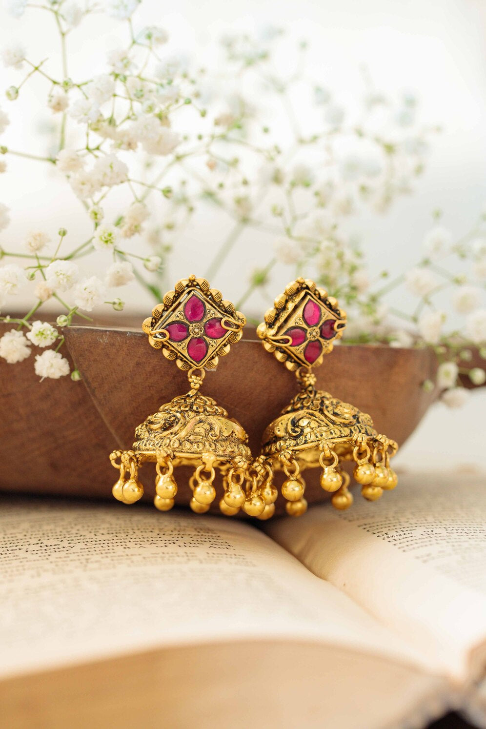 classic-kundan-jhumkasClassic Kundan JhumkasTapri IndiaKUNDAN/NAGAS, EARRINGS, EARRINGS KUNDAN/NAGAS