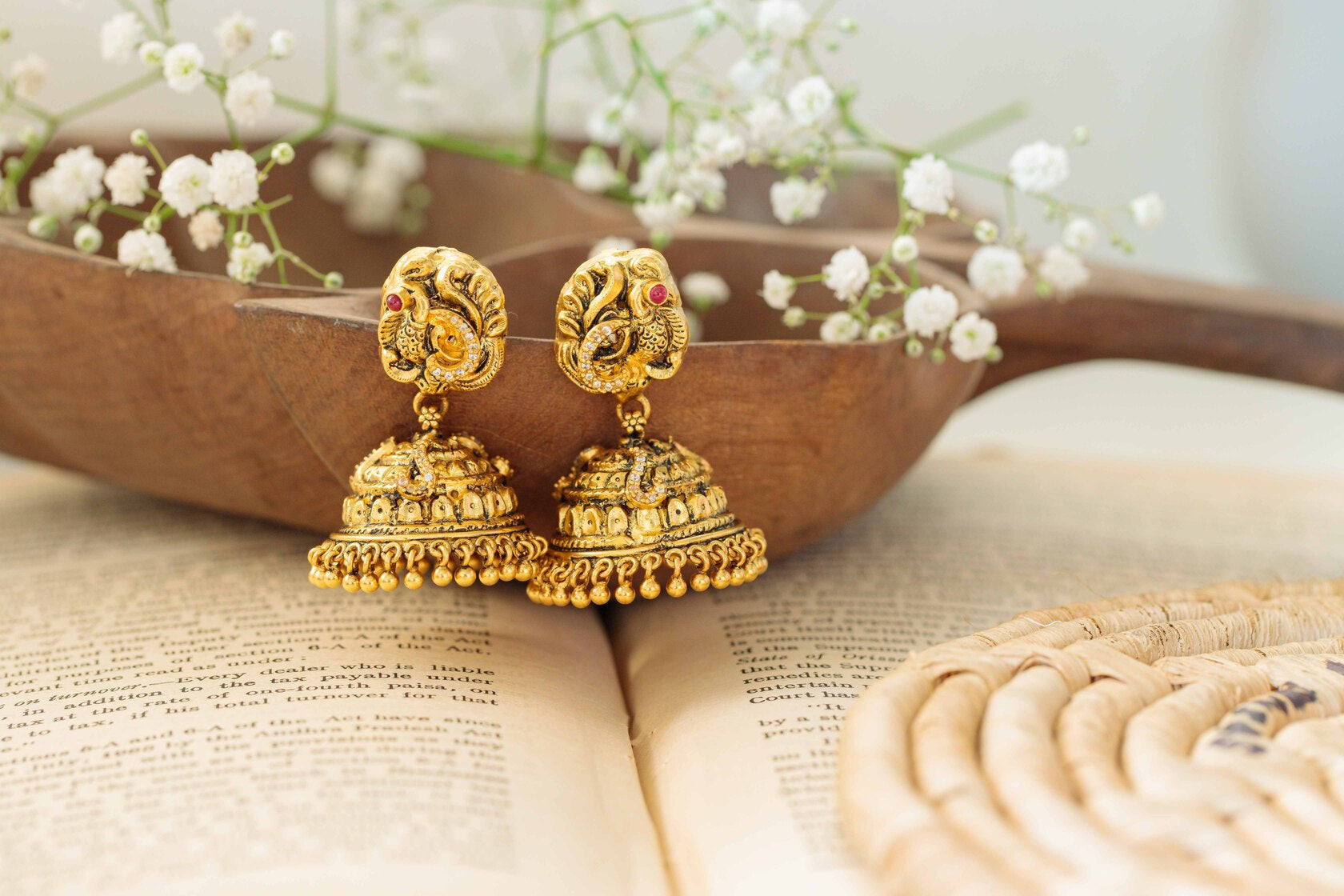 sriratna-stone-work-jhumkas