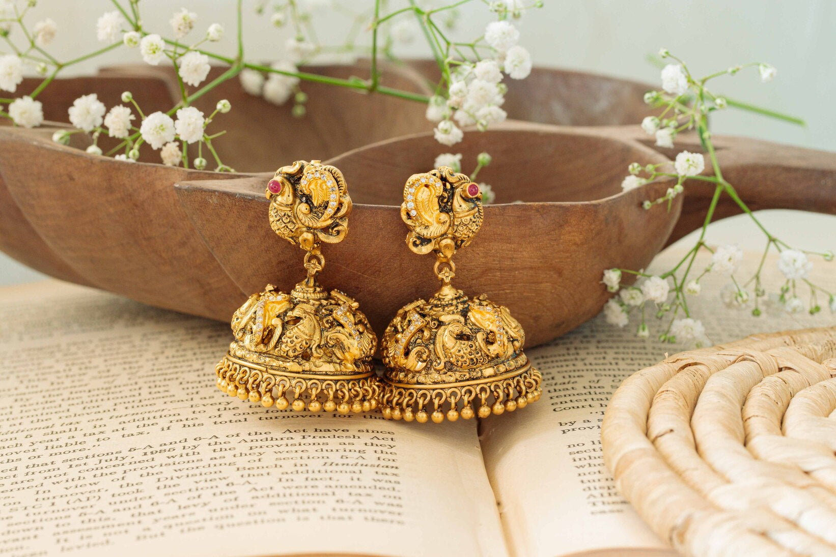 svah-stone-work-jhumkas