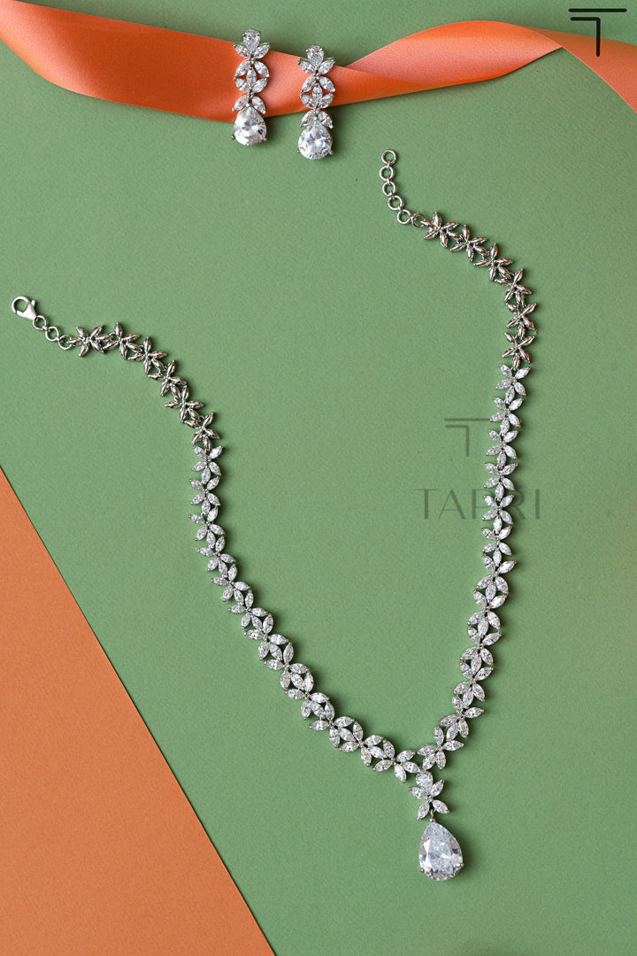 millenia-swarovski-necklaceMillenia Swarovski NecklaceTapri IndiaSWAROVSKI, NECKLACES/CHOKER, NECKLACES/CHOKER SWAROVSKI