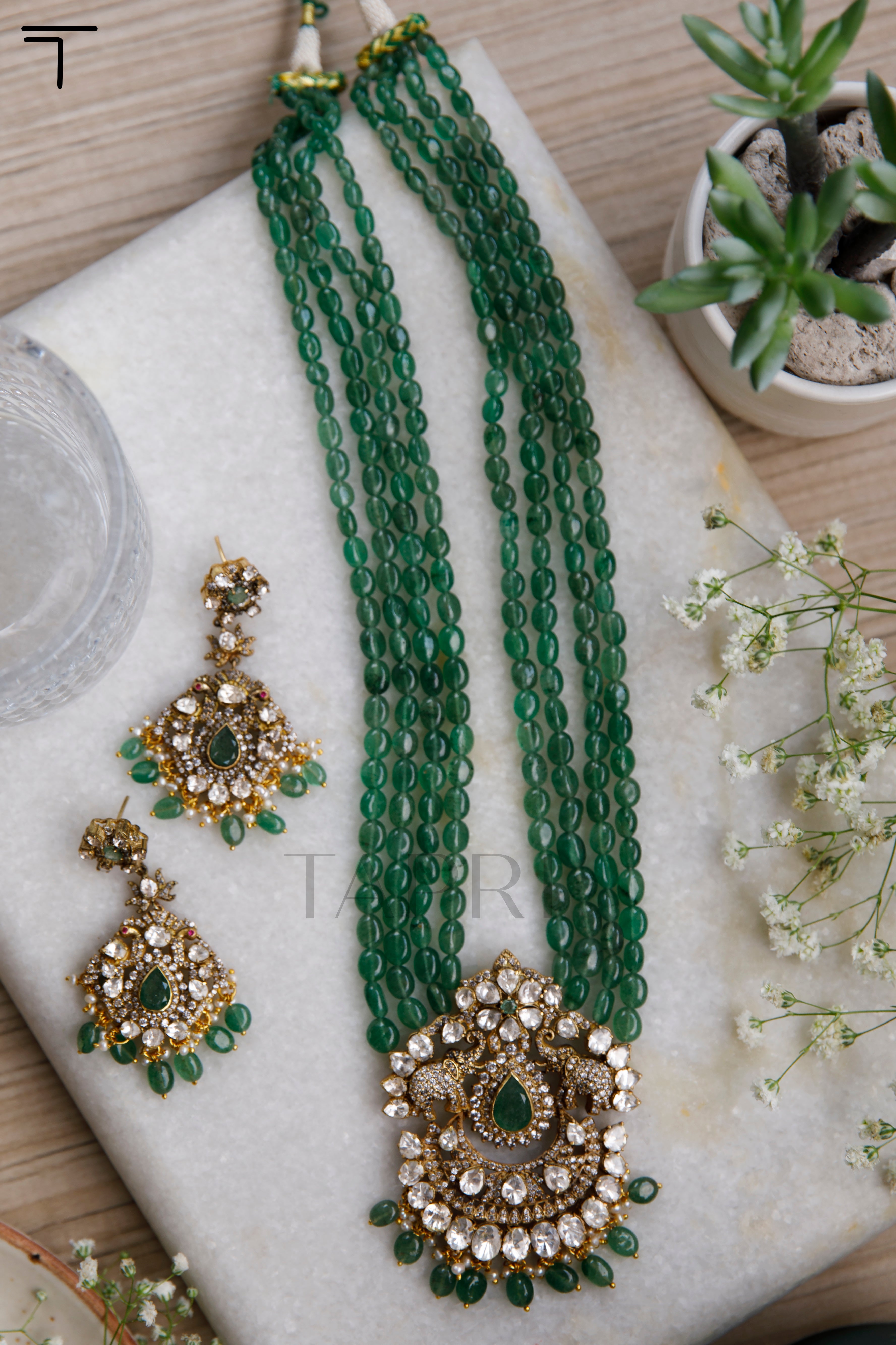 aara-victorian-moissanite-polki-necklace-set