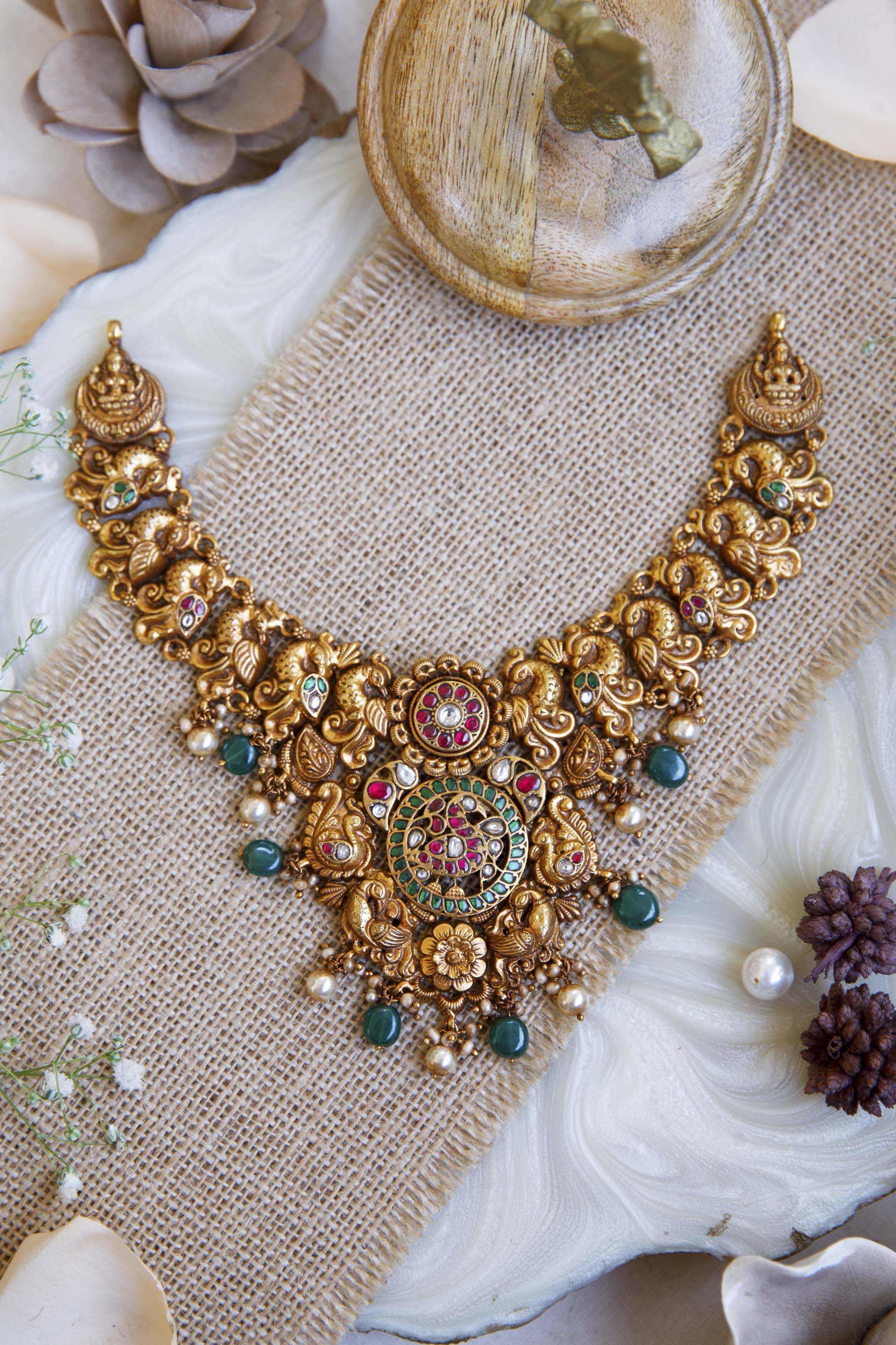 aksha-deep-nagas-kundan-necklaceAksha Deep Nagas Kundan NecklaceTapri IndiaKUNDAN/NAGAS, NECKLACES/CHOKER, NECKLACES/CHOKER KUNDAN/NAGAS