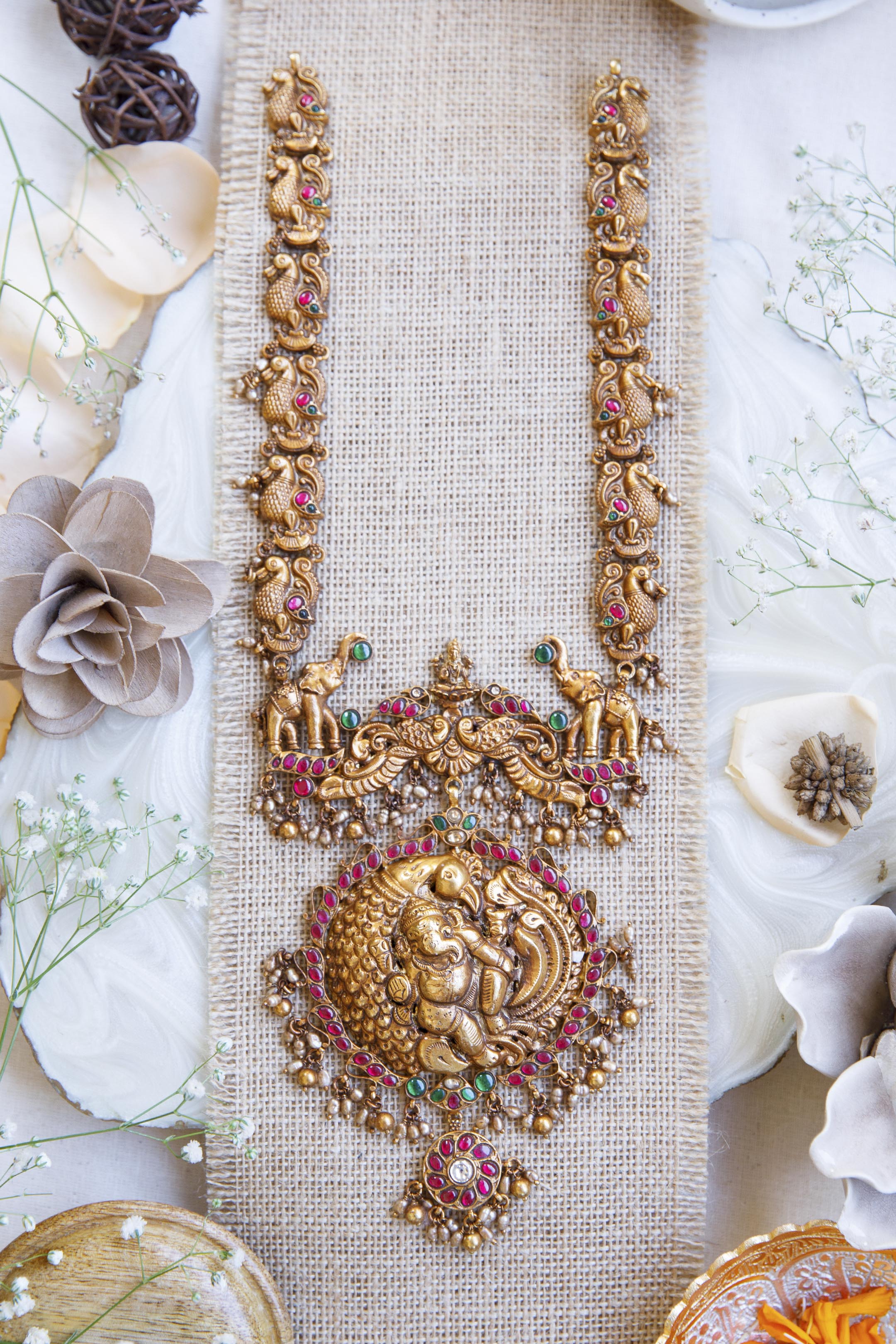 anika-deep-nagas-kundan-necklaceAnika Deep Nagas Kundan NecklaceTapri IndiaKUNDAN/NAGAS, NECKLACES/CHOKER, NECKLACES/CHOKER KUNDAN/NAGAS