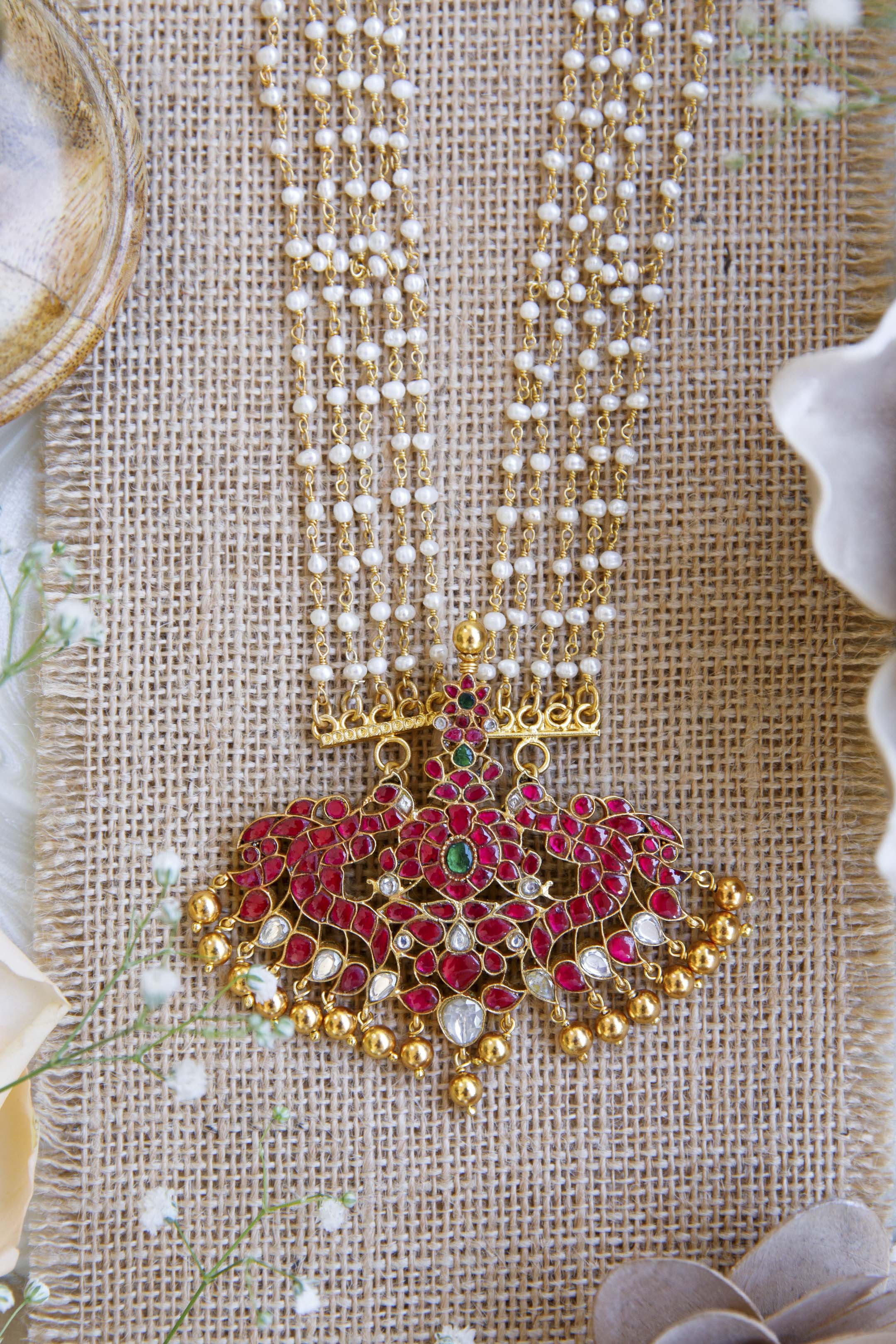 geetika-kundan-pendant